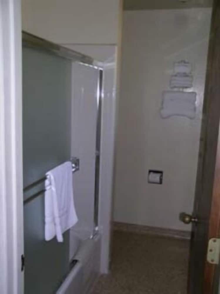Villa Inn - photo 25