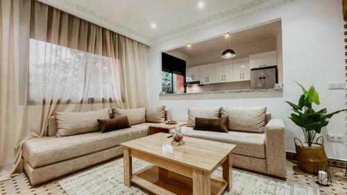 Appartement 1ch Hivernage avec Piscine — 4-Star Luxury Hotel in Marrakesh, Morocco