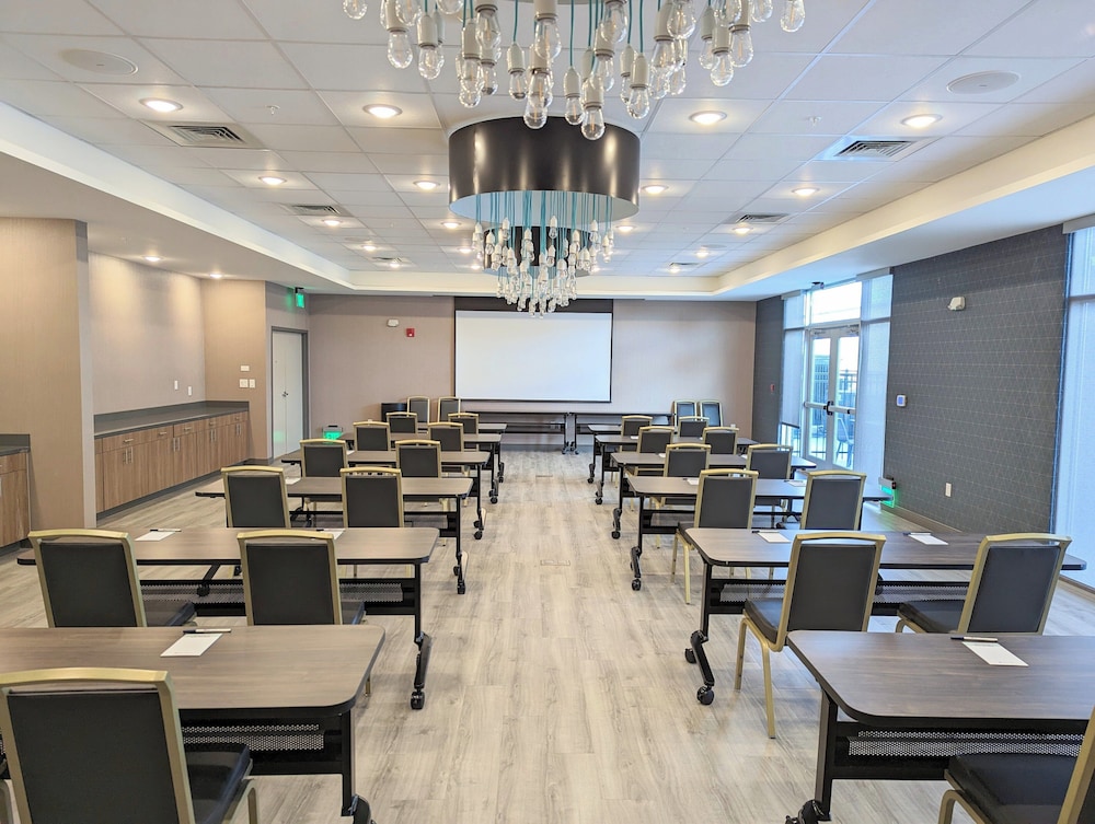 Candlewood Suites Tulsa Hills Jenks by IHG - photo 27