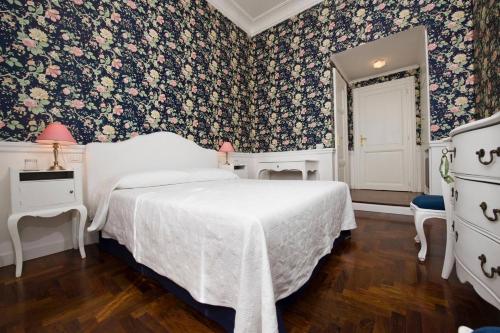 B&b Querini — 4-Star Luxury Hotel in Rome, Italy