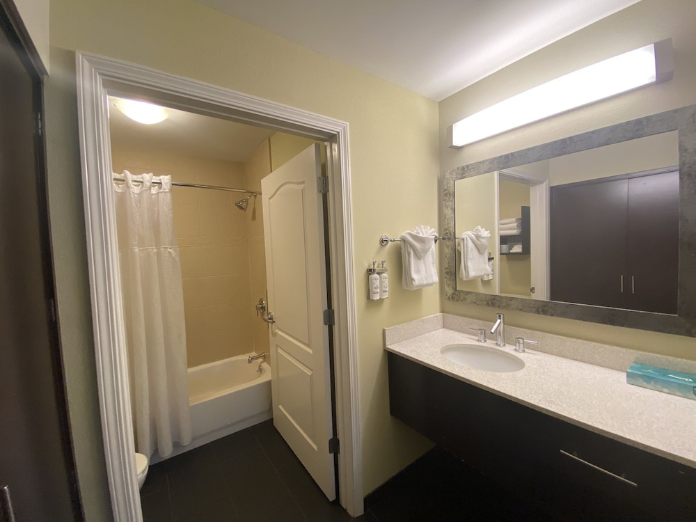 Staybridge Suites Liverpool Syracuse by IHG - photo 33
