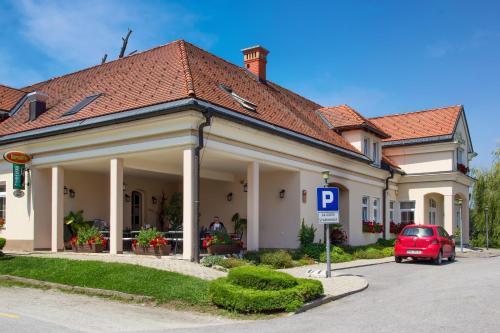 Gostisce Guest House Stari Hrast 17601395 — Ljutomer