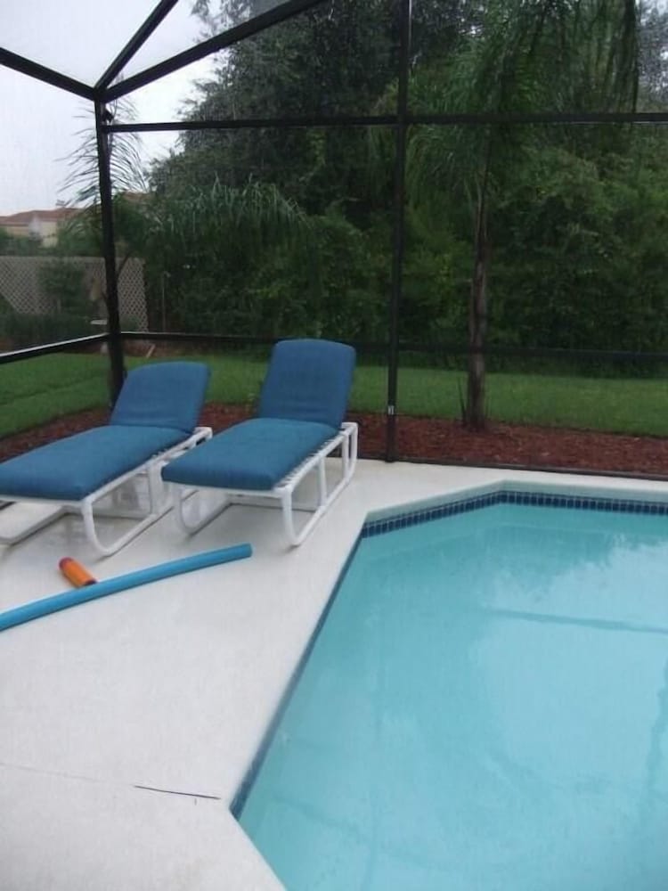 Ref 06 Modern 4 Bed Villa With own Pool Gated Resort - photo 12
