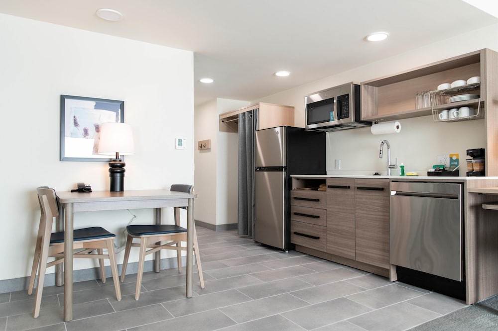Home2 Suites by Hilton Effingham - photo 11