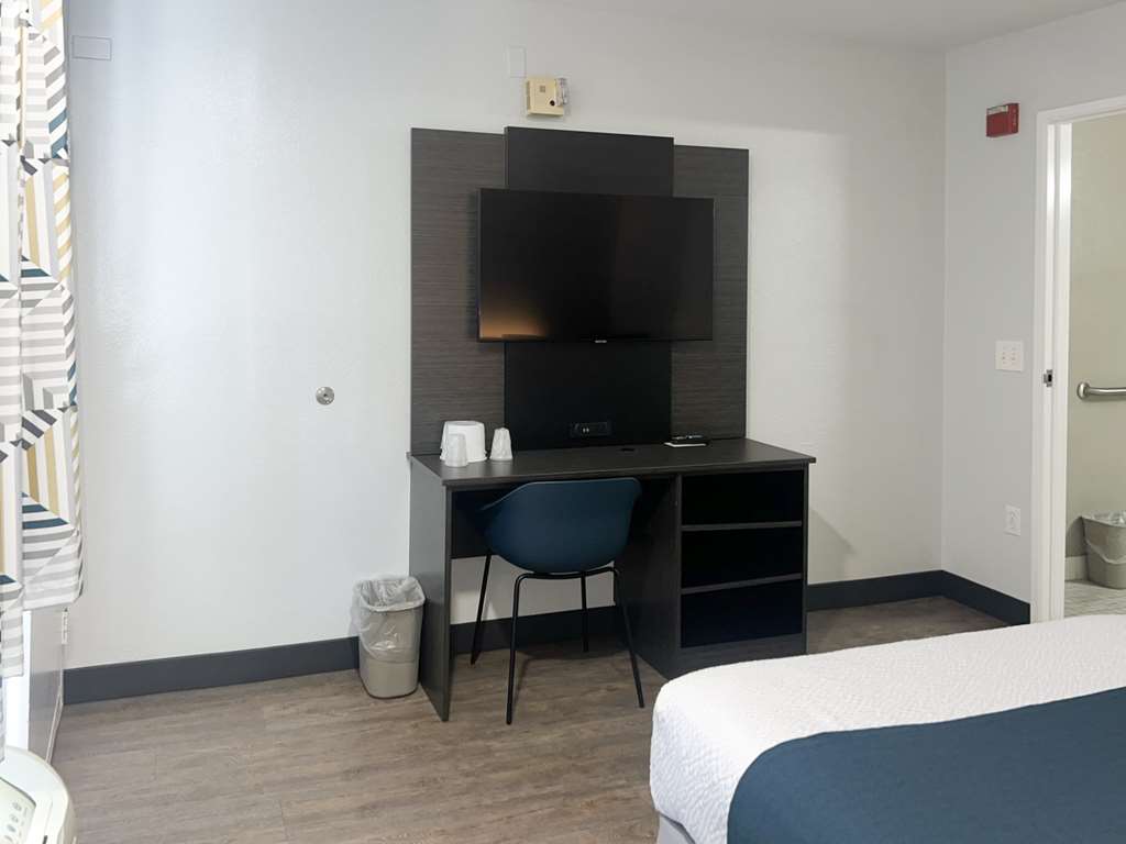 Motel 6 Tulare CA - photo 15