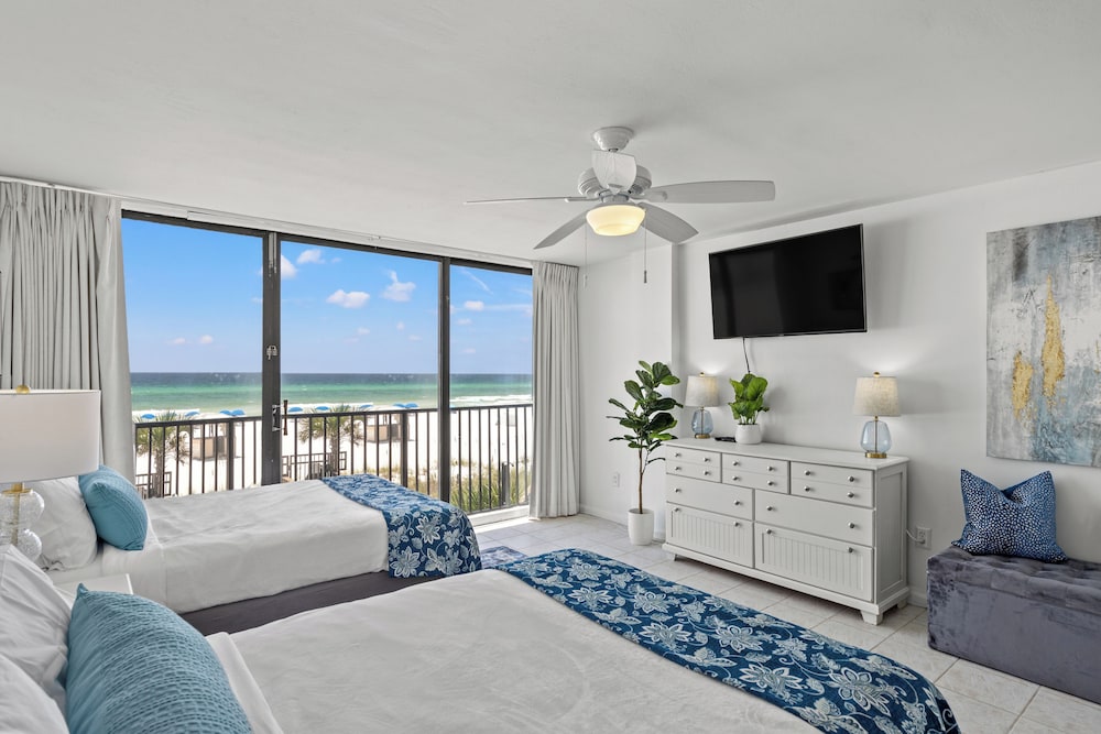 Sandpiper Beacon Beach Resort - photo 32