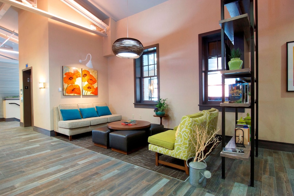 Hilton Garden Inn Burlington Downtown - photo 5