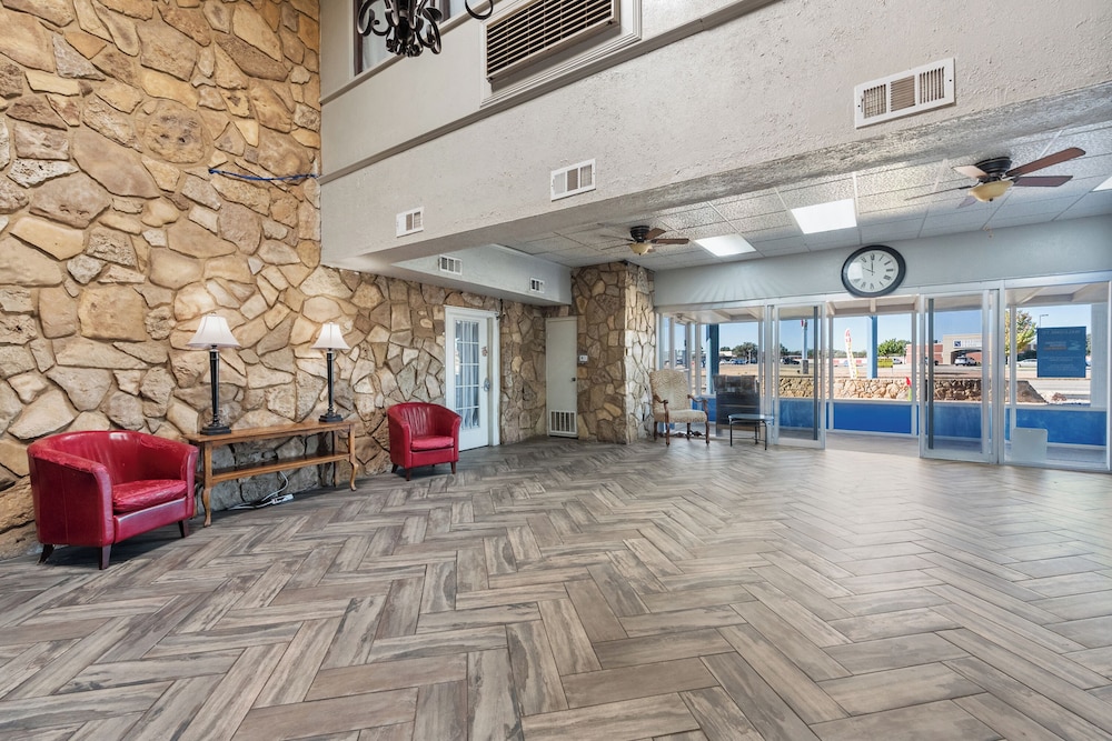 Southern Springs Extended Stay - photo 15