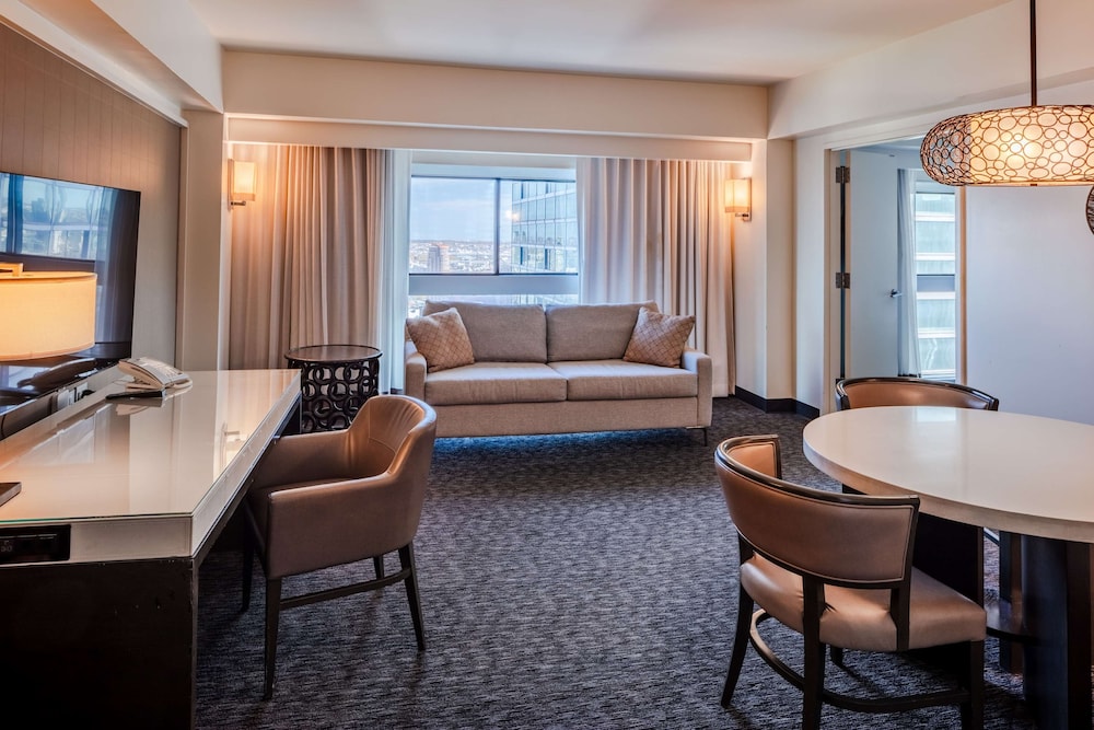 Millennium Hilton New York One UN Plaza - photo 44