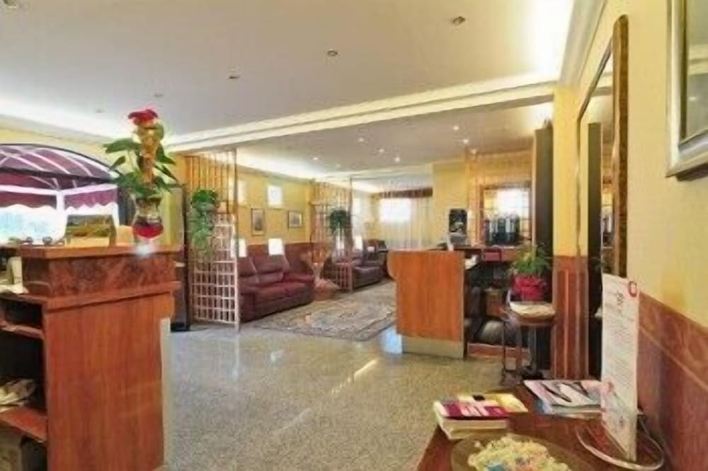 Albergo Paradiso — Montecompatri — photo 2