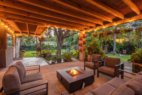 New Villa Jungle Paradise Heated Pool BBQ Soccer — 4-Star Luxury Hotel in Miami, United States