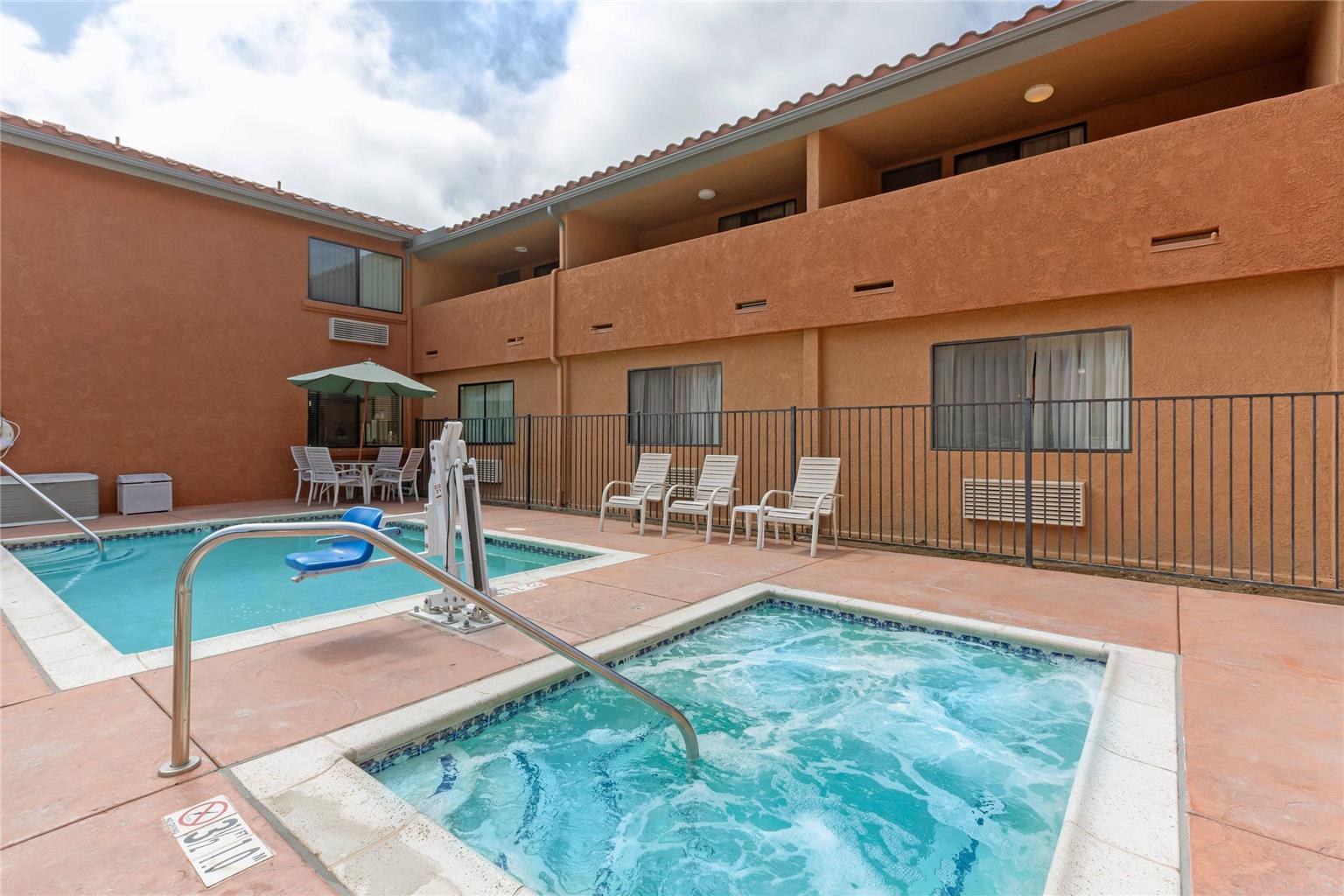Quality Inn & Suites Oceanside near Camp Pendleton - photo 44