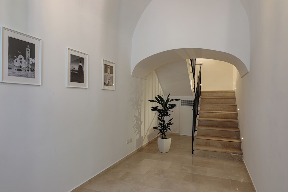 Blanco Group - carbon neutral hotel in Trani