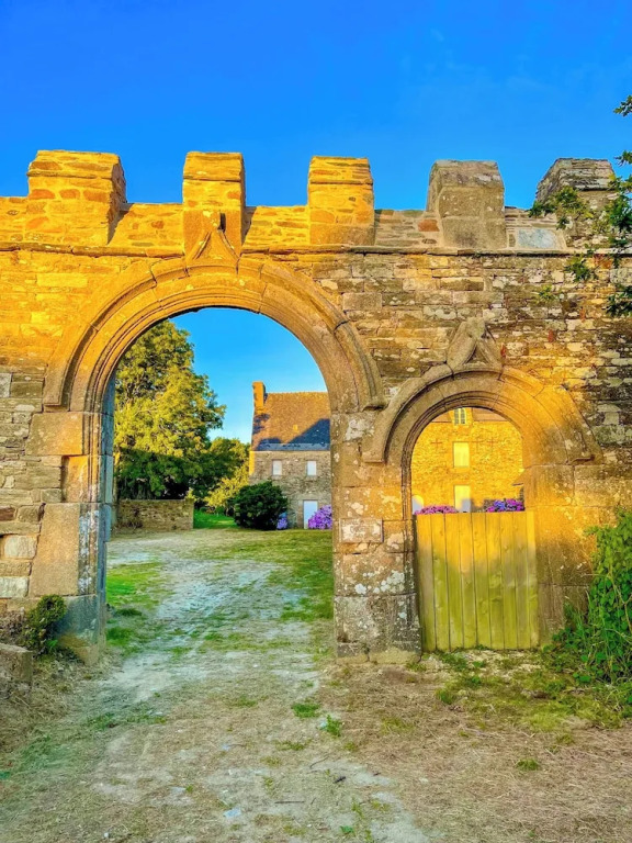 Métairie du Hellès - last minute hotel in Lanmeur