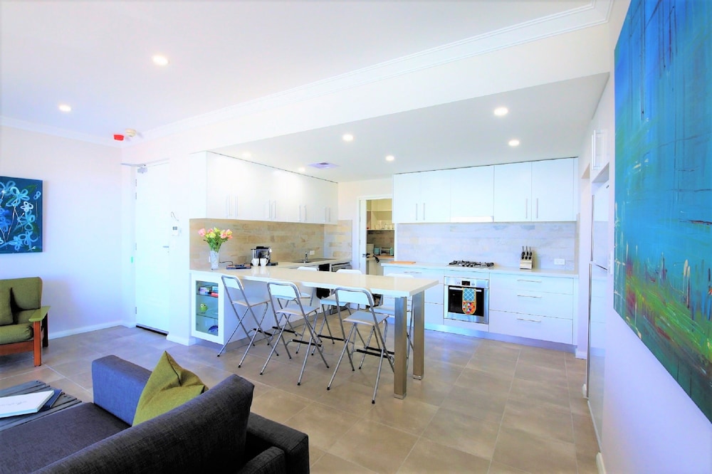 Studio Style Mindarie Marina — Mindarie — photo 4