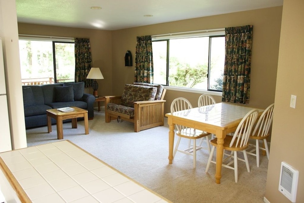 The Wayfarer Resort - photo 20