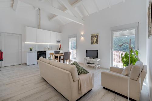 Casa da Quinta — 4-Star Luxury Hotel in Foz Do Sousa, Portugal