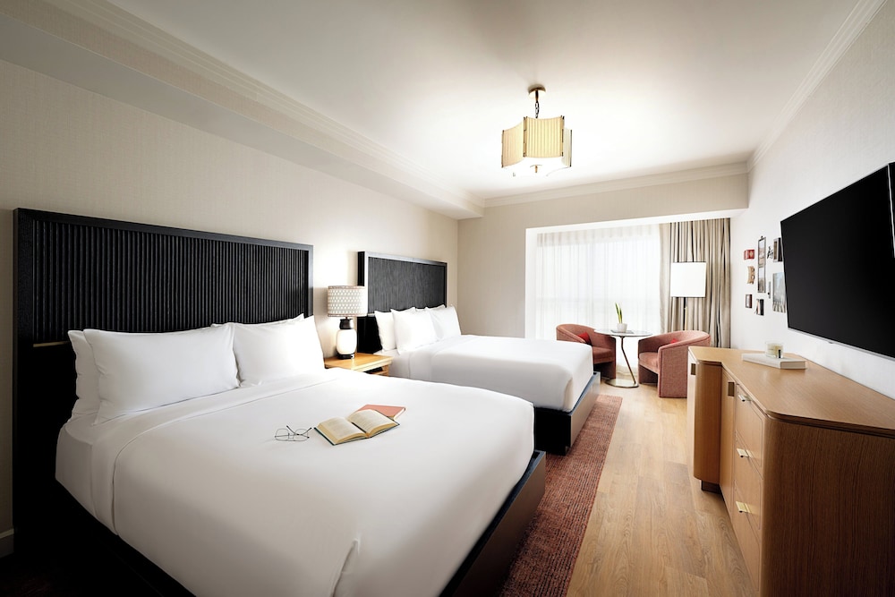Hutton Hotel - photo 38