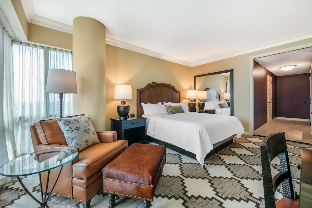 Omni Fort Worth Hotel - photo 18