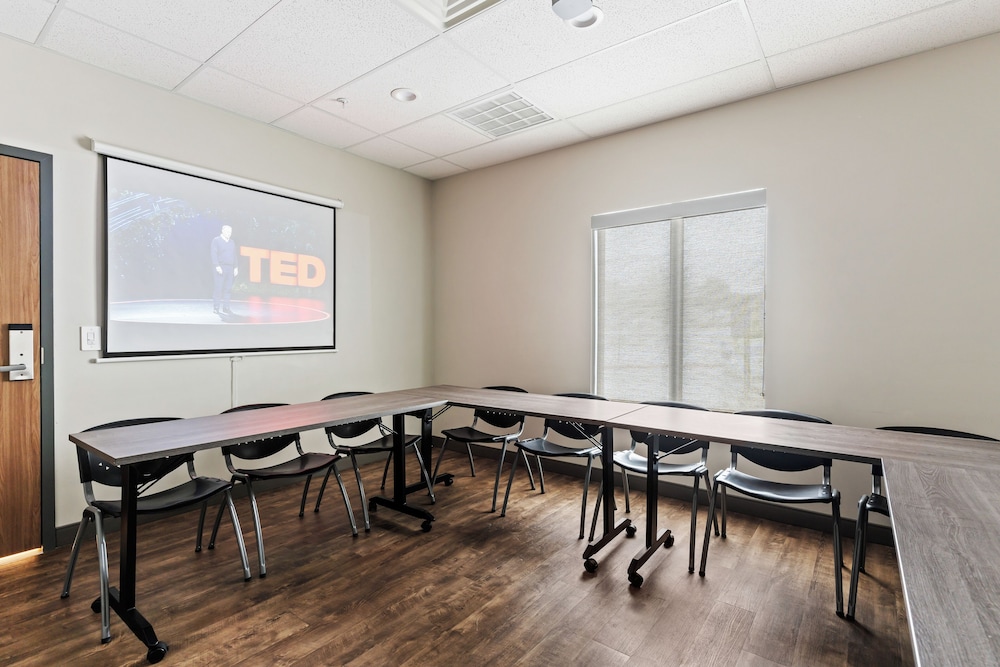 Candlewood Suites Layton Salt Lake City by IHG - photo 37