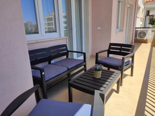 Safra Rooms — 4-Star Luxury Hotel in Polignano A Mare, Italy