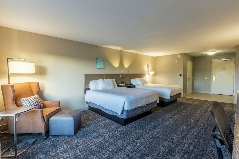 Hilton Garden Inn Fairfield - photo 12