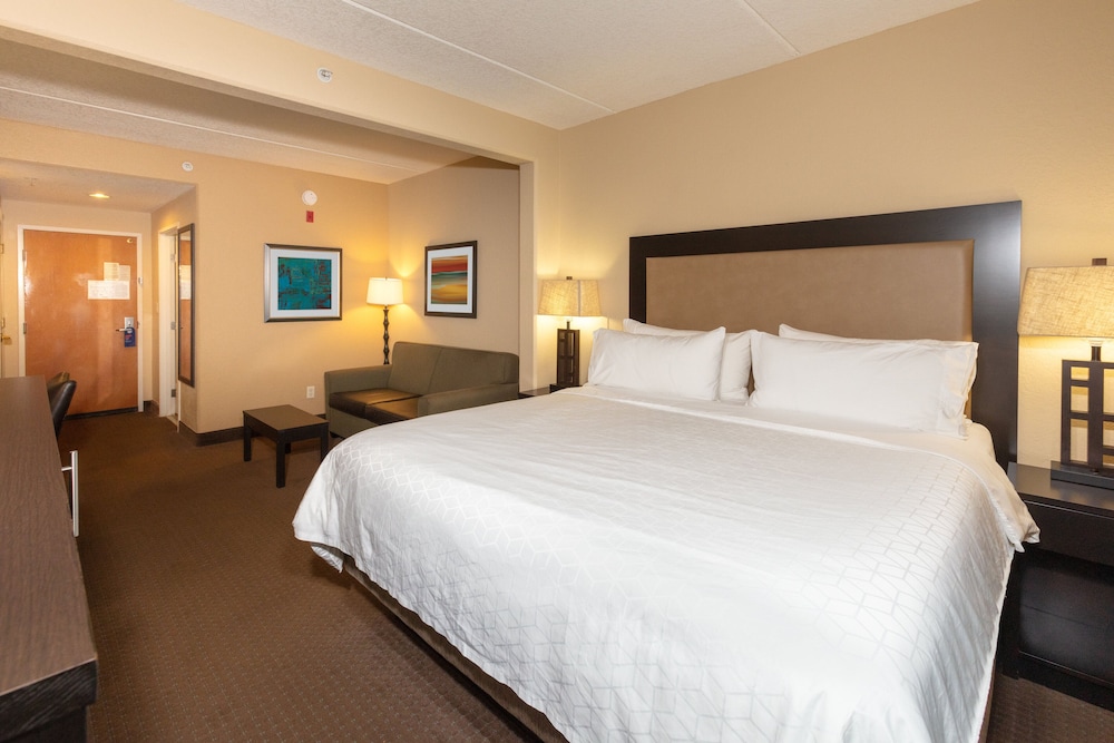 Holiday Inn Express & Suites Jacksonville Airport by IHG - photo 14