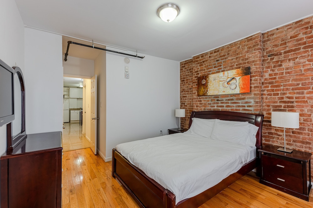 110th Boutique Hotel - photo 11