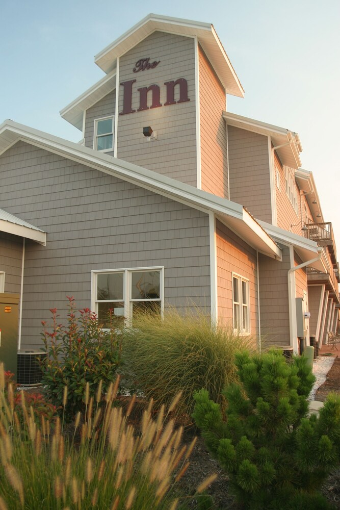 Knapps Narrows Marina & Inn - photo 12