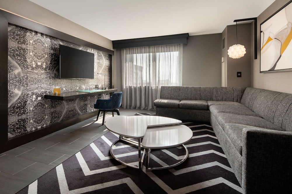 The Clancy Autograph Collection by Marriott - photo 20