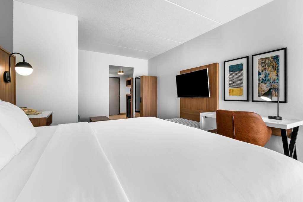 Comfort Inn & Suites York North - photo 12