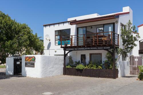 Aloe Again - carbon neutral hotel in Unknown City