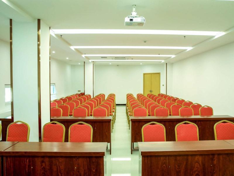 GreenTree Inn Handan City Wu’an City Plaza Business Hotel in Handan, People's Republic of China