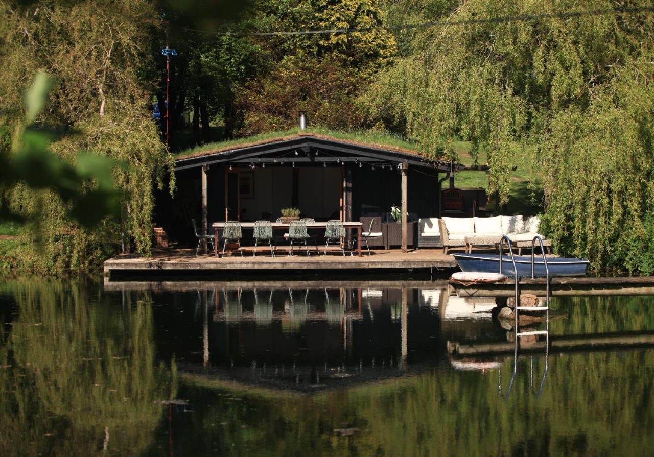 The Lakehouse — hotel in South Brent