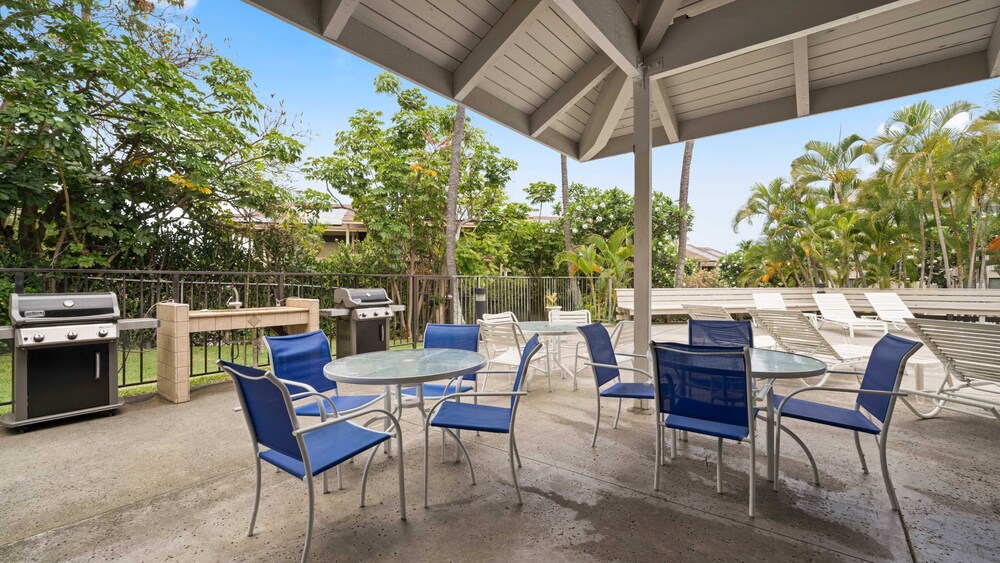 Kailua Bay Resort 3301 Two Bedroom Condo - photo 20
