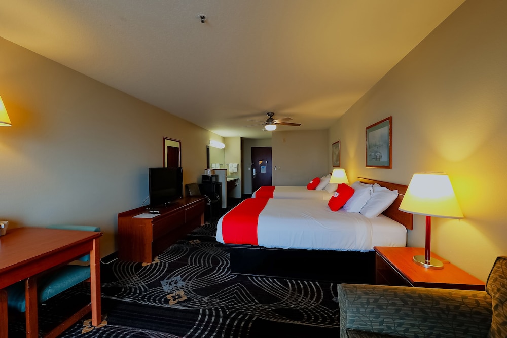 Siletz Bay Beachfront Hotel by OYO Lincoln City - photo 69