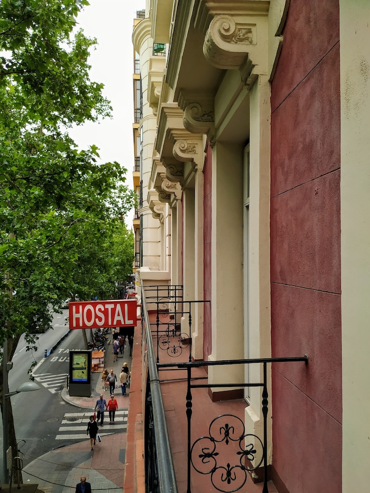 Hostal Abitum Madrid Tetuán Madrid