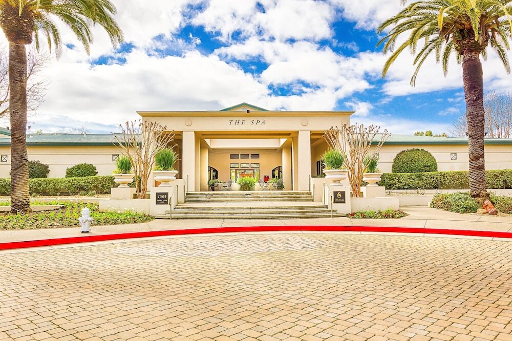 Romance off the Silverado in Napa by RedAwning - photo 6