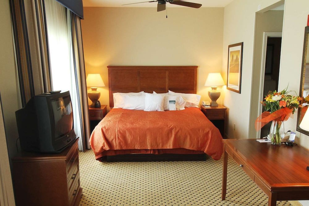Homewood Suites by Hilton Laredo at Mall del Norte - photo 10