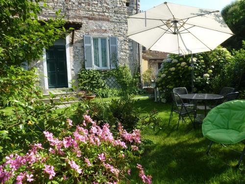Casa Giardino — 4-Star Luxury Hotel in Gravedona-San Gregorio, Italy