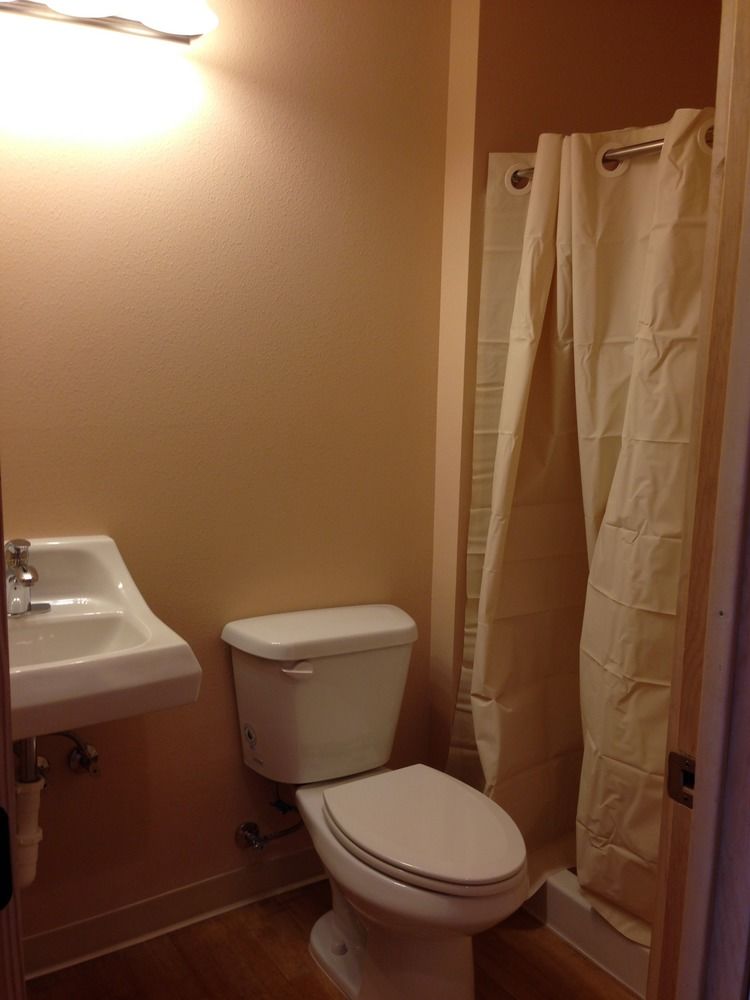 Orca Inn - photo 11