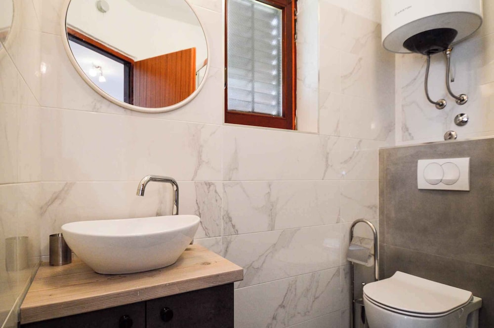 Apartment Pjescana Uvala Istrien 11401 — 4-Star Luxury Hotel in Medulin, Croatia