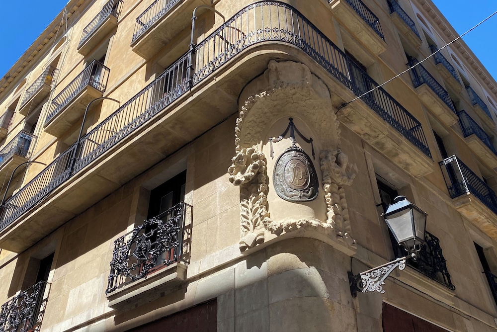 Hotel Adagio - last minute hotel in Barcelona