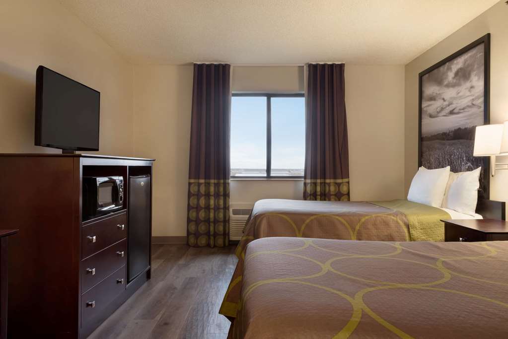 Super 8 by Wyndham Bethany MO - photo 15