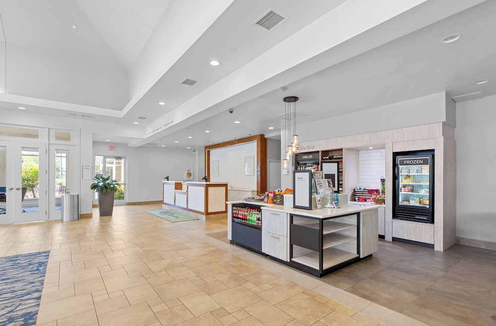 Hilton Garden Inn Auburn - photo 5