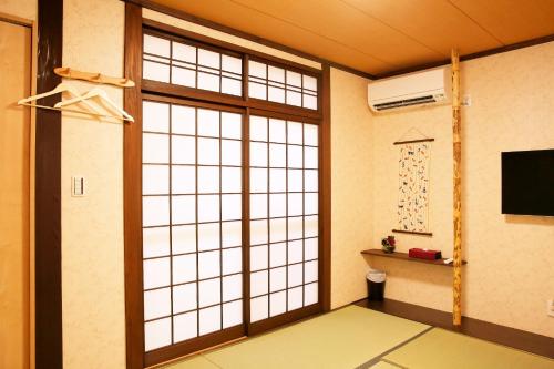 Free Car Parking Nishioji Station 300m Vacation Stay 87341 — 4-Star Luxury Hotel in Kyoto, Japan