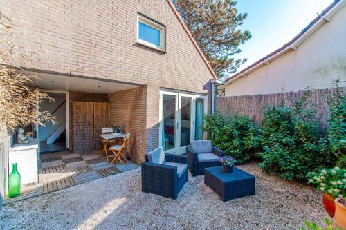 Easy Stay Behind The Beach with privat parking in Zandvoort, Netherlands