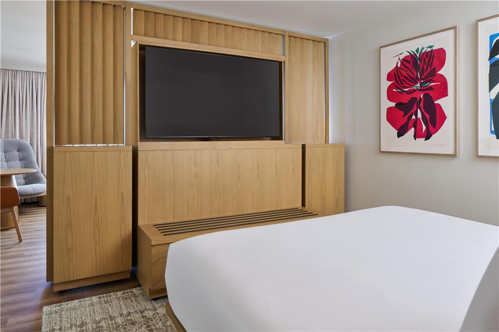 Hyatt Regency Waikiki Beach Resort & Spa - photo 104