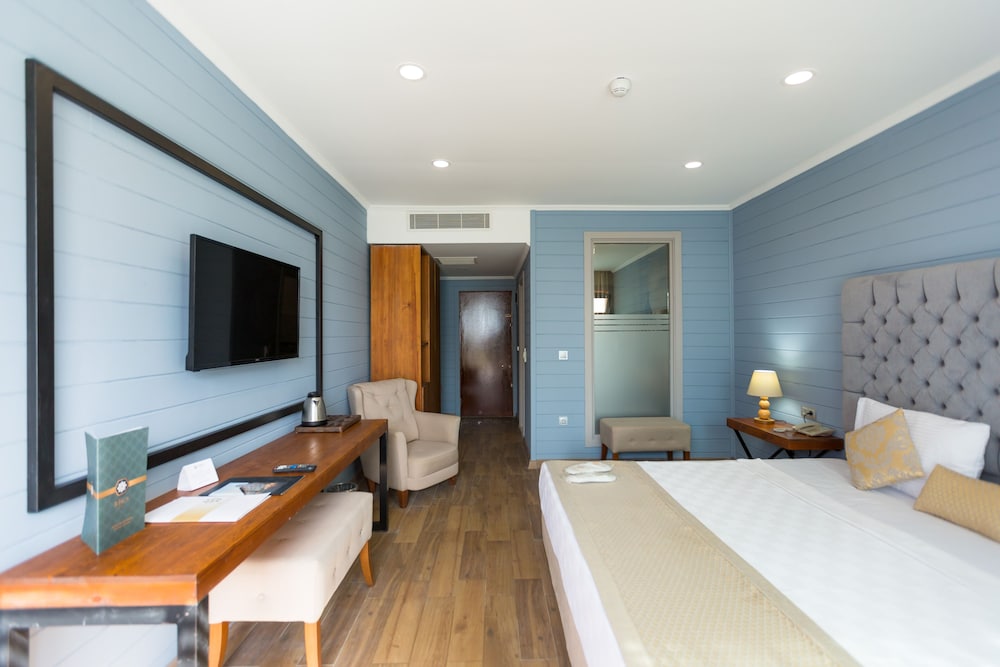 Risus Resort Hotel Kuşadasi — Kusadasi — photo 5
