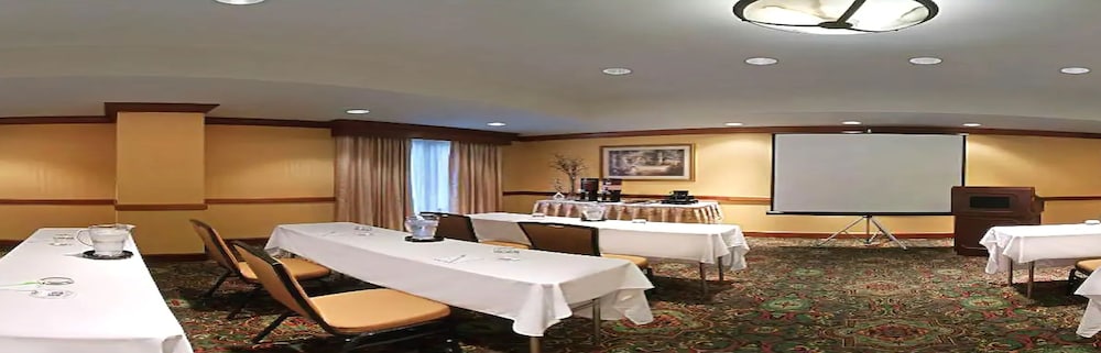 SpringHill Suites by Marriott Tampa Westshore Airport - photo 31